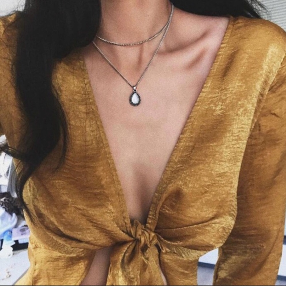 ✨Boho Multi Layer Opal Pendant Necklace✨